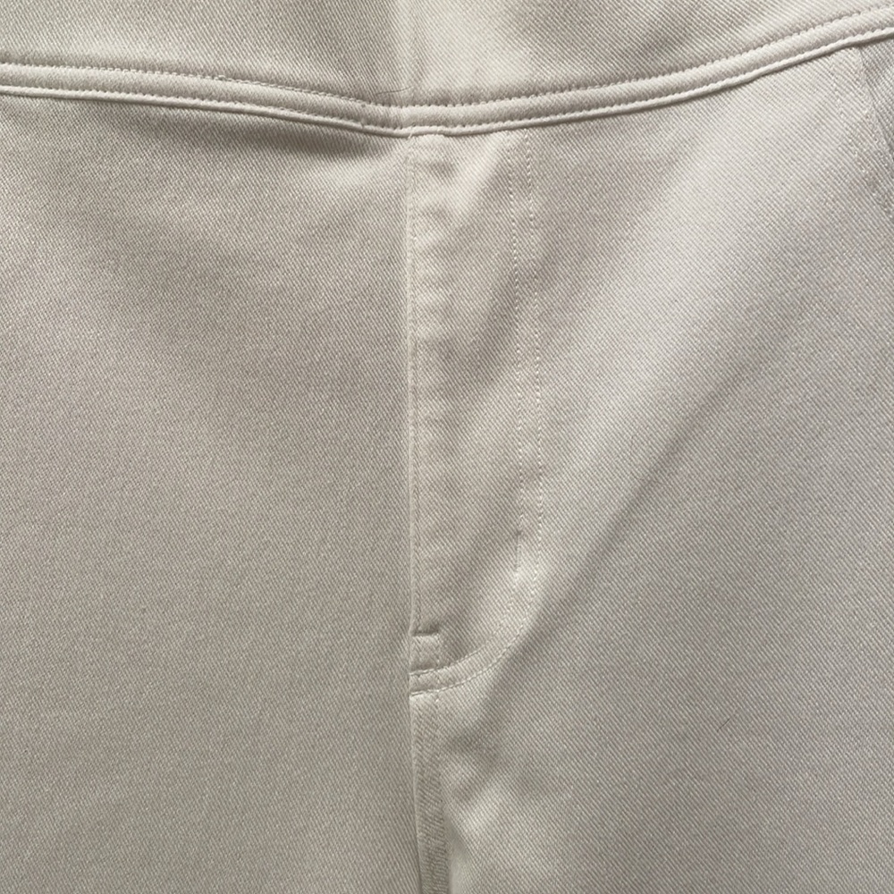 Time and Tru White Cropped Pants - Picture 4 of 9